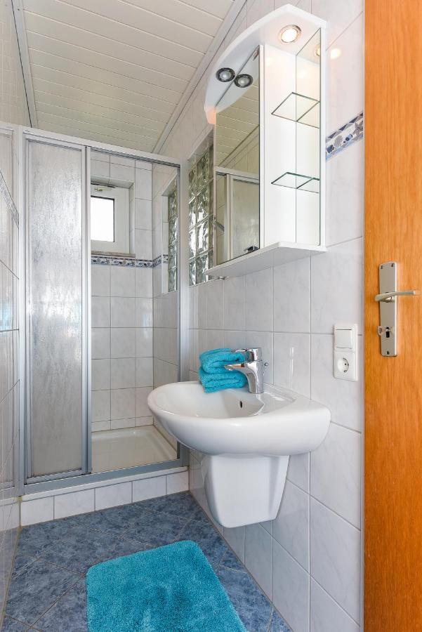 Ferienwohnungen Im Haus Waterkant Neuharlingersiel Zewnętrze zdjęcie