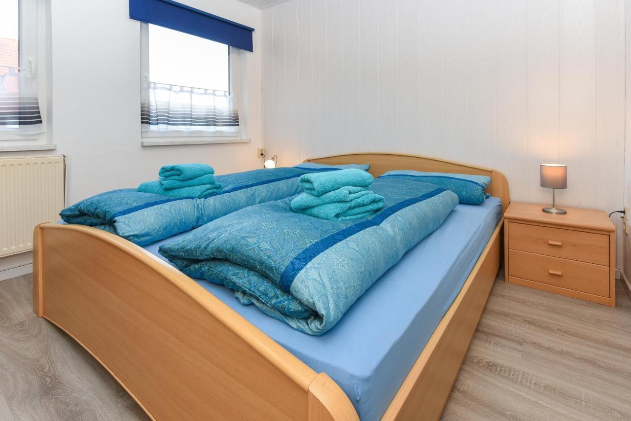 Ferienwohnungen Im Haus Waterkant Neuharlingersiel Zewnętrze zdjęcie