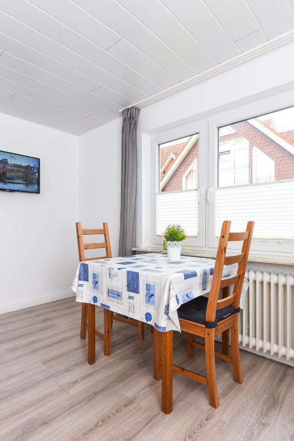 Ferienwohnungen Im Haus Waterkant Neuharlingersiel Zewnętrze zdjęcie