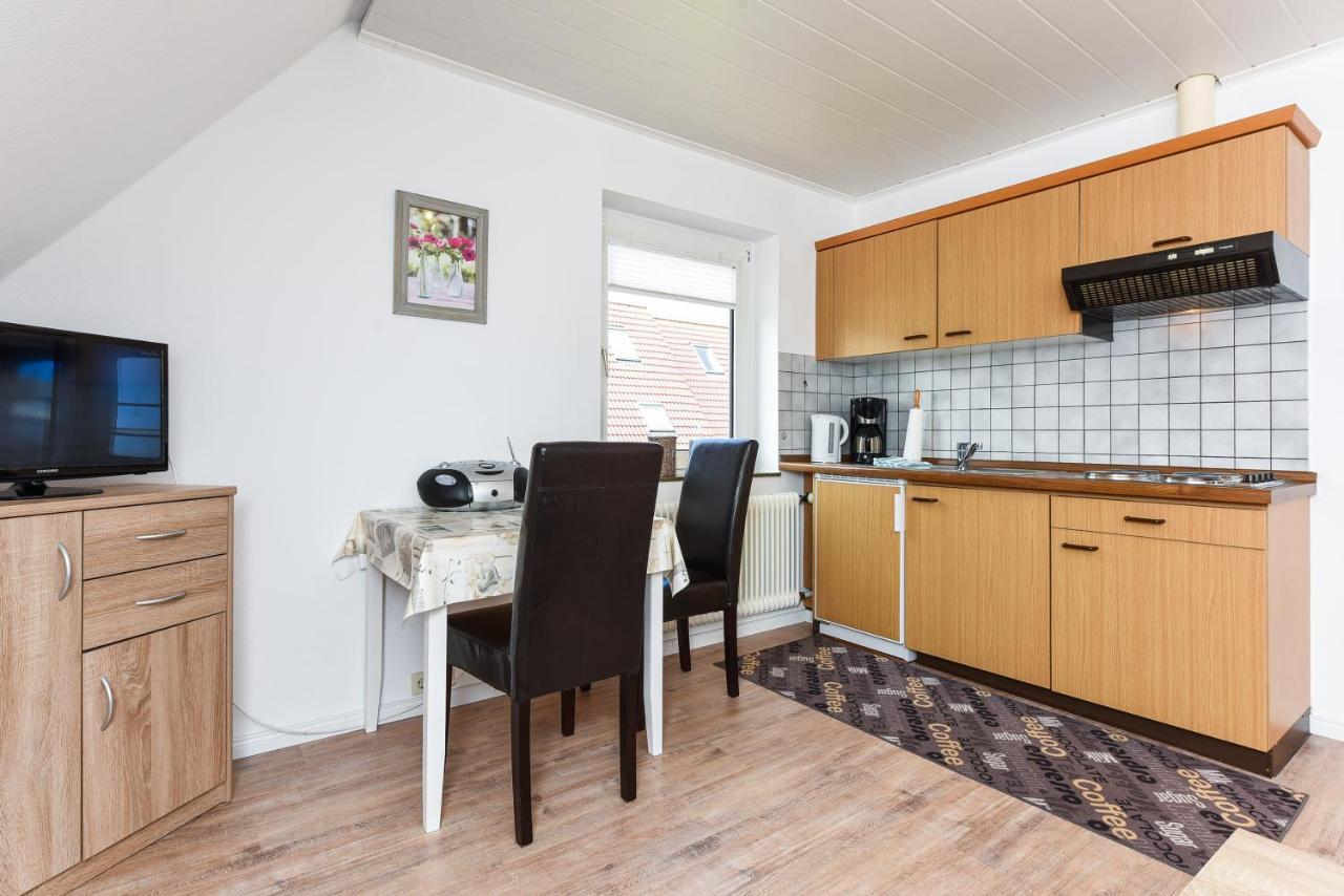 Ferienwohnungen Im Haus Waterkant Neuharlingersiel Zewnętrze zdjęcie